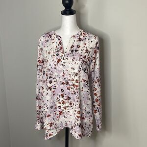 Simply Vera Pullover Blouse. Size‎ Small. Multi Color.